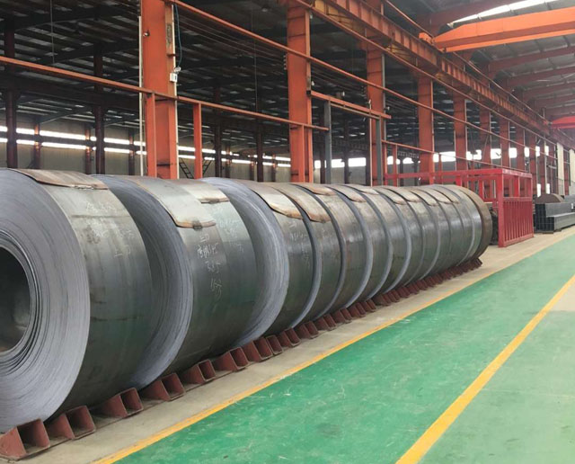 云龙方矩管生产母材