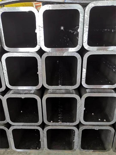 云龙大口径无缝方矩管